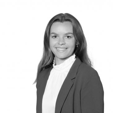Julie Øvstedal