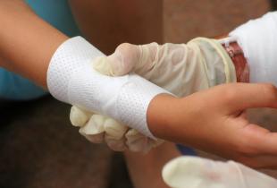Arm med bandasje